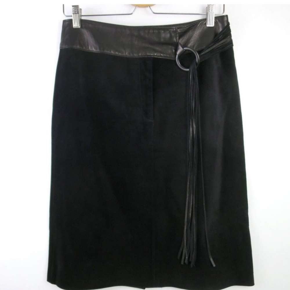 Danier Suede Leather Pencil Skirt With Fringe Detail Size 8